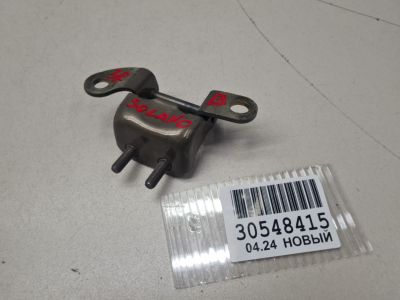 Петля двери задней правой верхняя для Lifan Solano 620 630 2008-2016