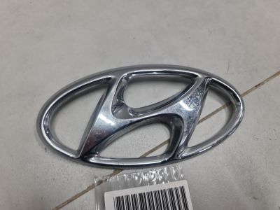 Эмблема решетки радиатора для Hyundai Solaris 2017-