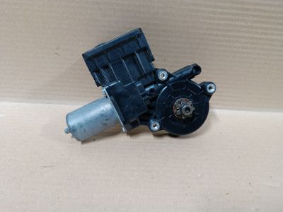 Моторчик стеклоподъёмника передний правый для Toyota Land Cruiser Prado 150 2009-