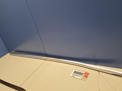 Молдинг стекла задней правой двери для BMW 5 F10 2009-2017