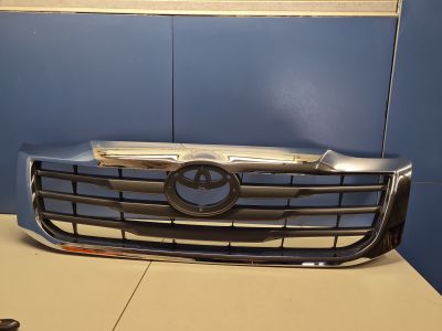 Решетка радиатора для Toyota Hilux 2005-2015