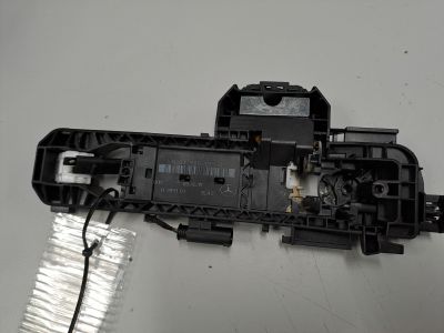 Кронштейн ручки двери передней правой для Mercedes C-klasse W204 2007-2015