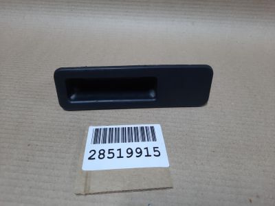 Кнопка открывания багажника для BMW 5 G30 F90 2016-