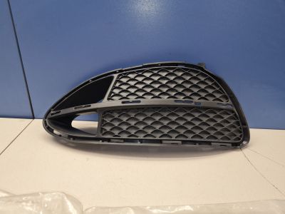 Решётка в бампер левая для Mercedes E-klasse W212 2009-2016