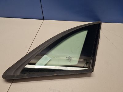 Стекло кузовное заднее правое глухое для Mercedes B-klasse W246 2011-2018