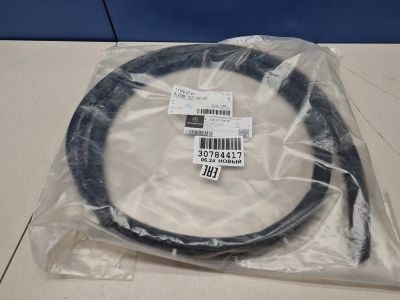 Уплотнитель правой двери для Mercedes E-klasse Coupe C238 2017-