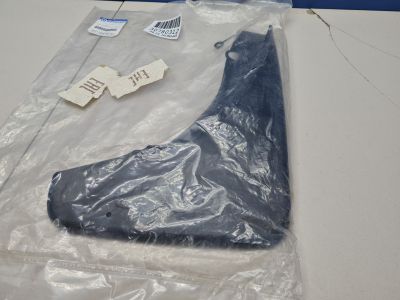 Брызговик задний правый для Jeep Grand Cherokee WK2 2010-