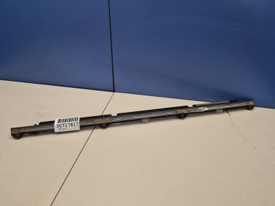 Подсветка подножки передняя правая для Mercedes GL-klasse X166 GL GLS 2012-