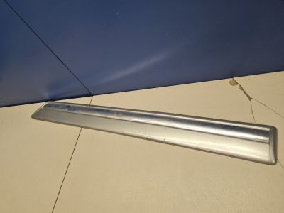 Молдинг двери левый задний для Dodge Durango 2003-2009