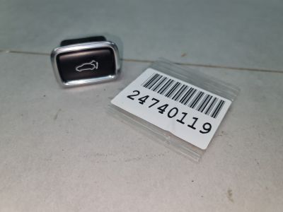 Кнопка закрывания багажника для KIA Stinger 2017-