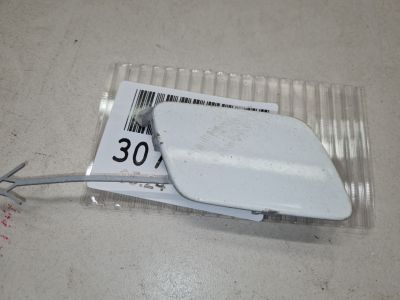 Заглушка переднего бампера буксировочного крюка для Audi A3 8V 2012-2020