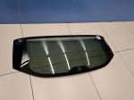 Стекло двери багажника