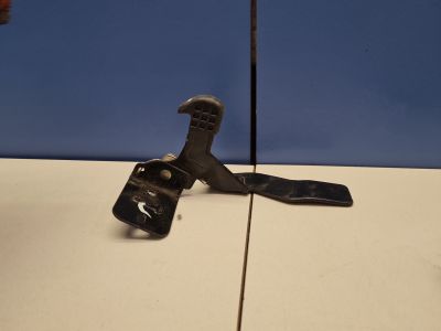 Крючок капота для Nissan Qashqai J11E 2014-