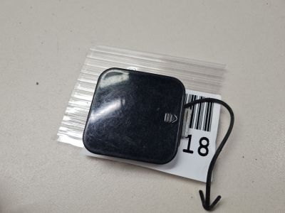 Заглушка заднего бампера буксировочного крюка для Mercedes S-klasse W221 2005-2013