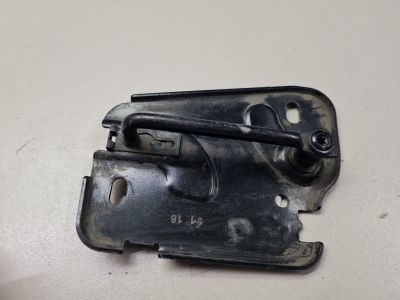 Ответная часть замка капота для Audi A3 8V 2012-2020