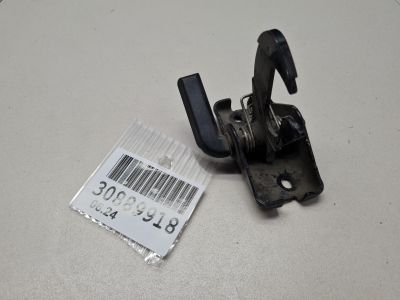 Крючок капота для Audi A3 8V 2012-2020