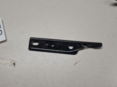 Кронштейн бампера переднего для Mercedes E-klasse W212 2009-2016