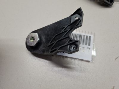 Кронштейн правой фары для Mercedes C-klasse W205 2014-