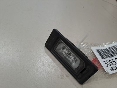 Фонарь подсветки номерного знака для Audi A6 C7 Allroad quattro 2012-2019