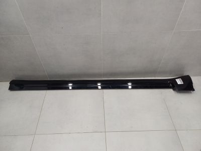 Накладка порога левая для Toyota Land Cruiser 300 2021-