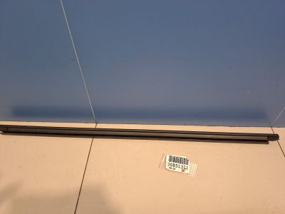 Накладка стекла передней левой двери для Nissan Murano Z52 2015-