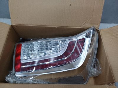 Фонарь на крыло правый для Toyota Prius W30 2009-2015