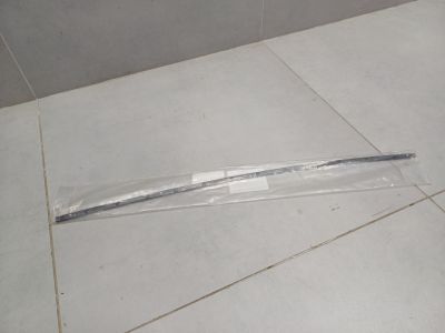 Молдинг лобового стекла левый для Volkswagen Tiguan 2007-2016