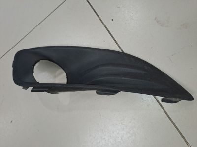 Решётка в бампер правая для Ford Fiesta Mk6 2008-2019