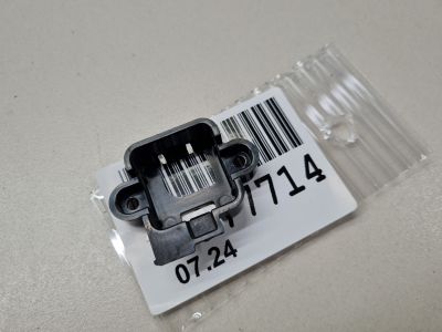 Кронштейн камеры правого зеркала для Audi Q8 4M8 2018-