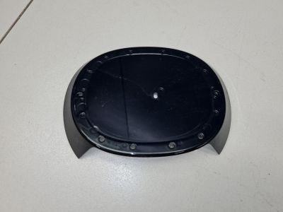 Кронштейн эмблемы решетки радиатора для Mazda 3 BP 2019-