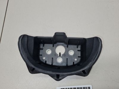 Кронштейн эмблемы крышки багажника для Mazda 3 BP 2019-