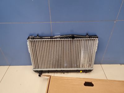 Радиатор основной охлаждения двигателя для Chevrolet Lacetti 2003-2013