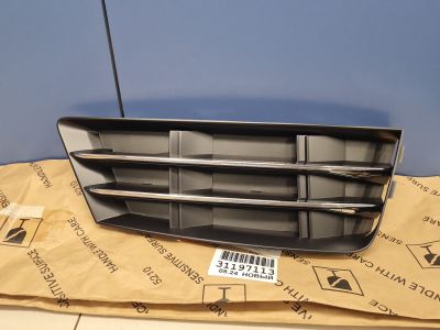 Решётка в бампер правая для Audi A4 B9 2015-