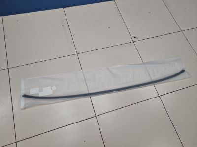 Молдинг лобового стекла для Toyota Camry V70 2017-