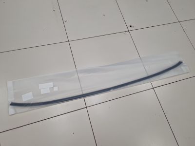 Молдинг лобового стекла для Toyota Camry V70 2017-