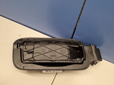 Лючок бензобака для Audi A6 S6 C8 2018-