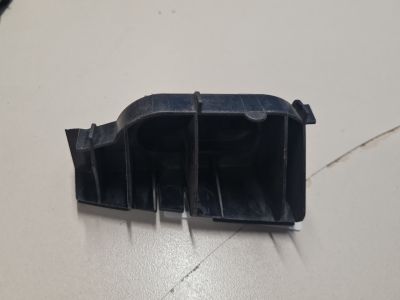 Кронштейн бампера заднего правый для Toyota Corolla E12 2001-2007