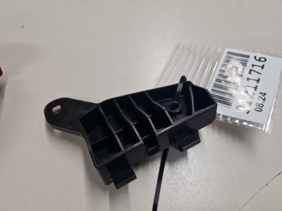 Кронштейн бампера заднего правый для Lexus RX XU30 2003-2009