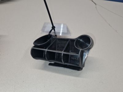 Кронштейн бампера заднего левый для Lexus GS S190 2005-2011