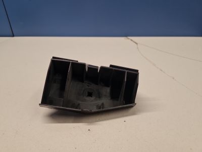 Кронштейн бампера заднего левый для Toyota Corolla E12 2001-2007