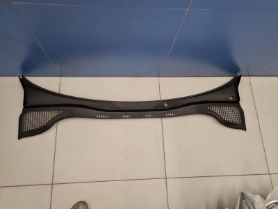 Планка под лобовое стекло (Жабо) для Skoda Rapid 2013-