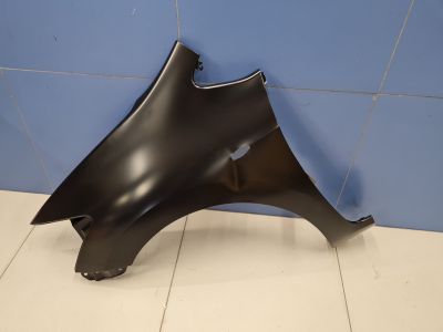 Крыло переднее левое для Toyota Auris E15 2006-2012