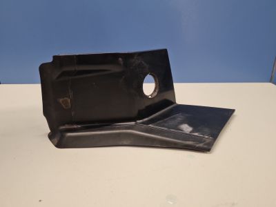 Защитная накладка заднего фонаря левая для Exeed RX 2023-