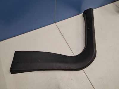 Обшивка двери багажника верхняя правая для Exeed RX 2023-