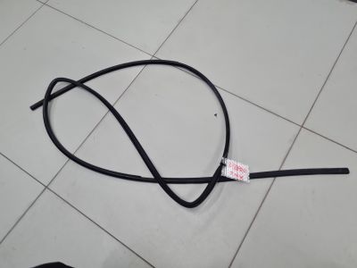 Уплотнитель люка для Chery Tiggo 8 Pro 2021-