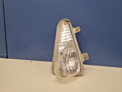 Указатель поворота в бампер правый для Toyota Camry XV50 2011-2017