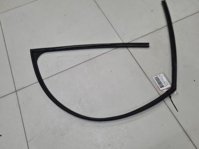 Уплотнитель стекла передней левой двери для Chery Tiggo 8 Pro 2021-