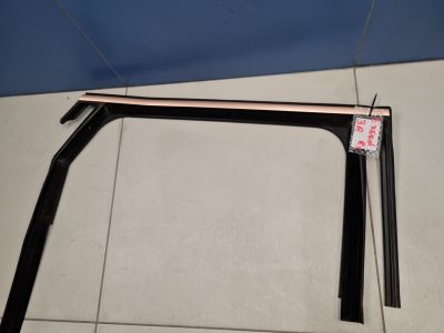 Уплотнитель стекла двери задний правый для Exeed RX 2023-