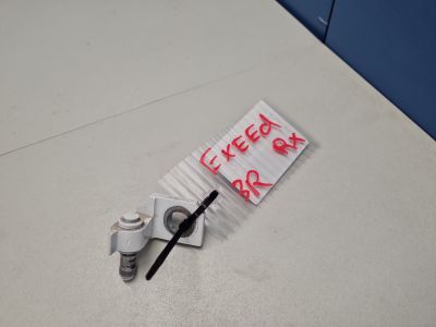 Петля двери правая для Exeed RX 2023-