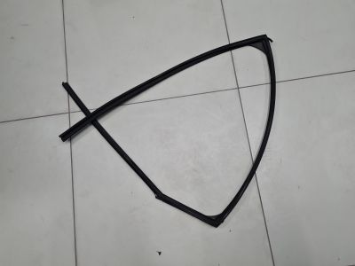 Уплотнитель стекла двери задний левый для Chery Tiggo 7 Pro 2020-